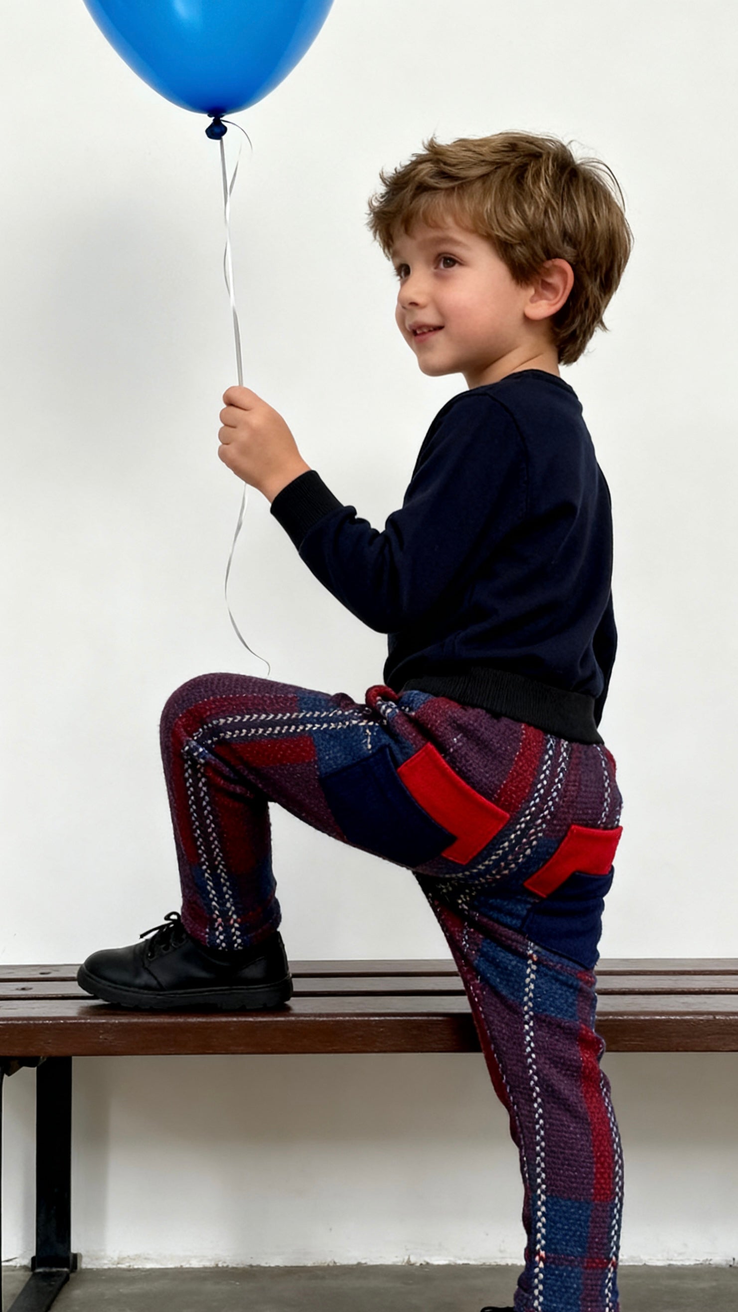 Boys' red and blue plaid pants-2