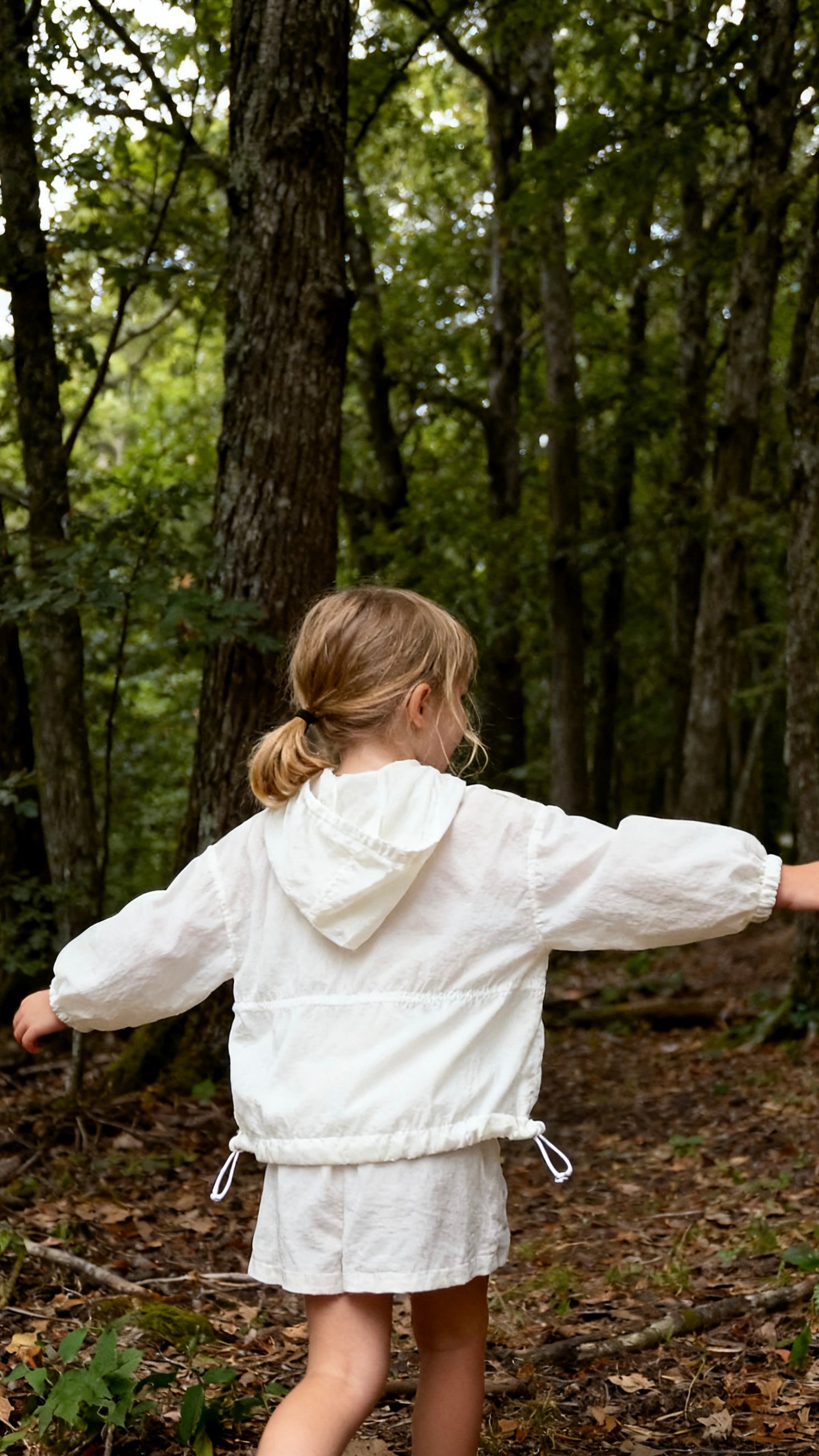 Girls' white drawstring hooded sun jacket-1